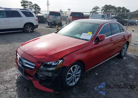 2016 Mercedes-Benz C 300 из США, поврежденный, VIN WDDWF4JB9GR145792